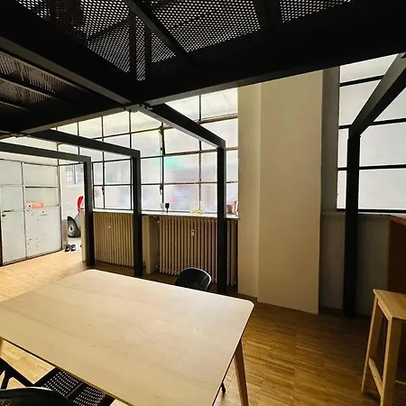 Apartment San Salvario Loft: Where Industrial Meets Urban *