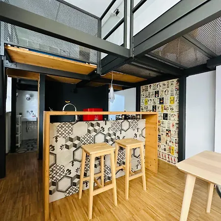 San Salvario Loft: Where Industrial Meets Urban * Turin